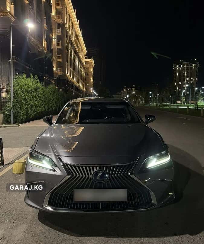 Lexus ES 2019, Бишкек