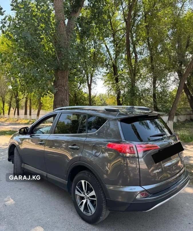 Toyota RAV4 2016, Бишкек