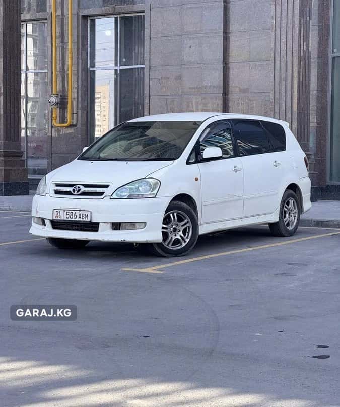 Toyota Ipsum 2003, Бишкек