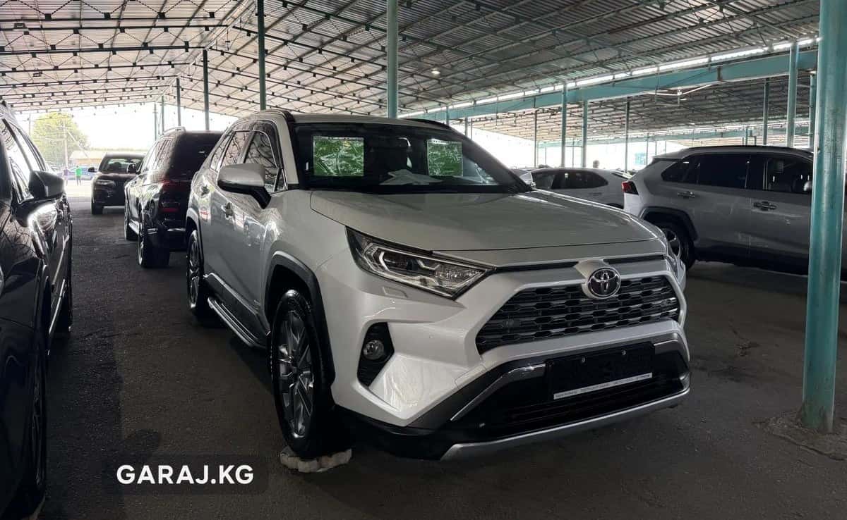 Toyota RAV4 2021, Бишкек