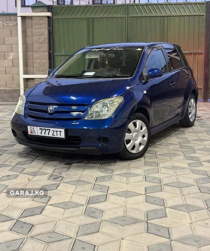 Toyota Ist 2003, Бишкек
