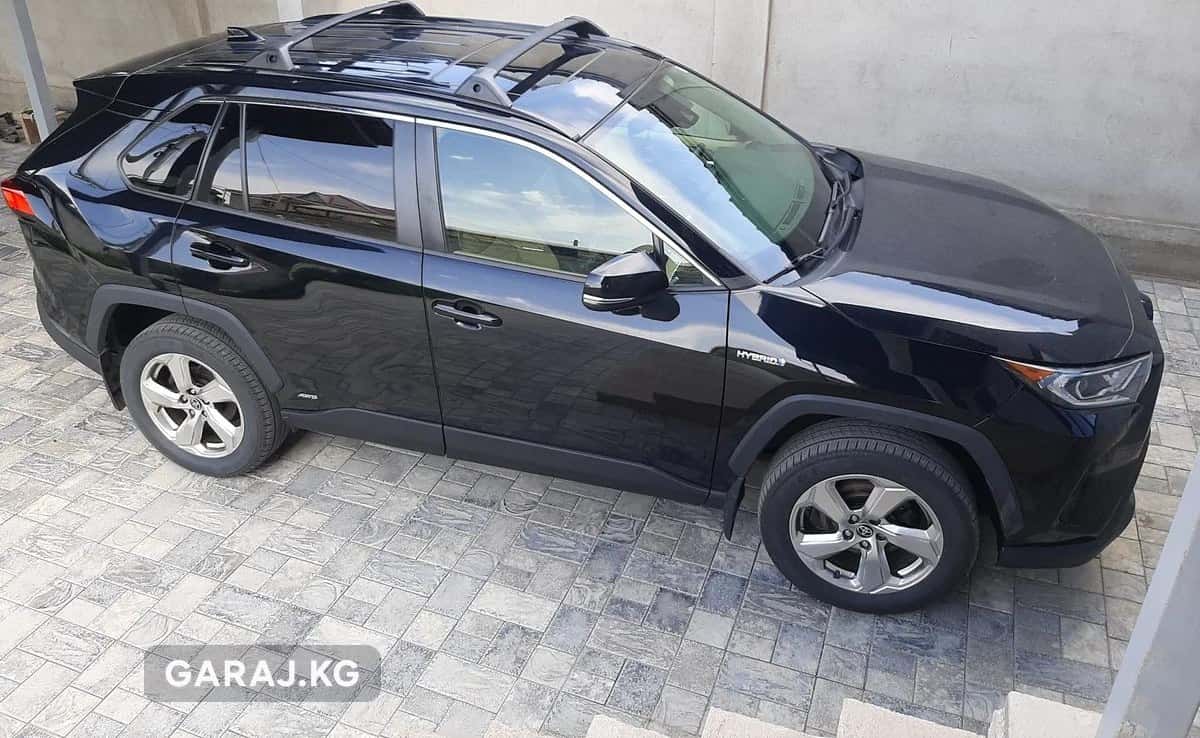 Toyota RAV4 2021, Бишкек