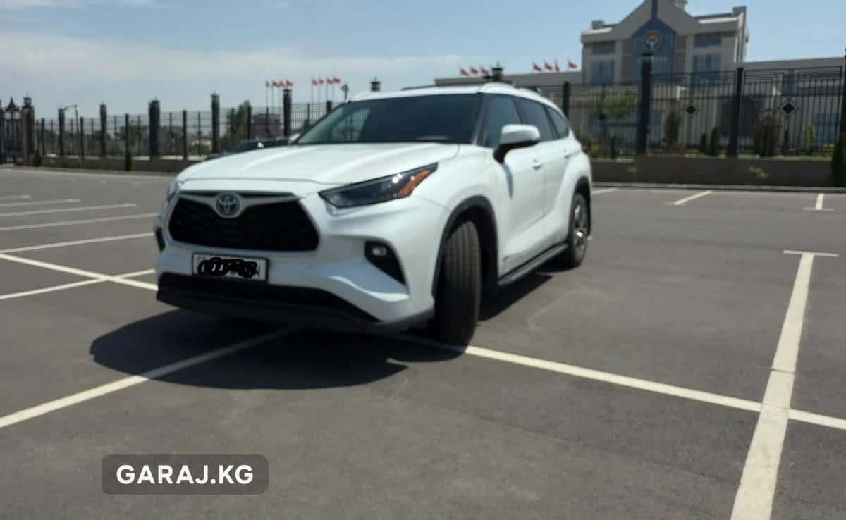 Toyota Highlander 2022, Бишкек