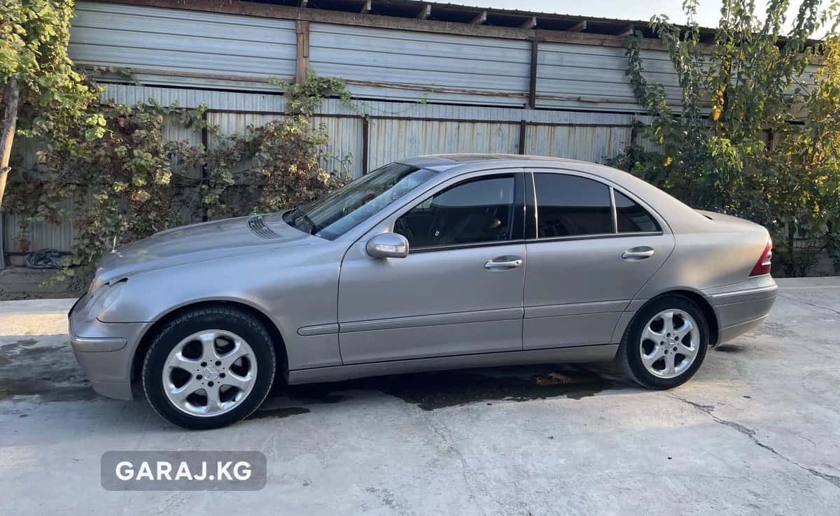Mercedes-Benz C-Class 2003, Кара-Суу