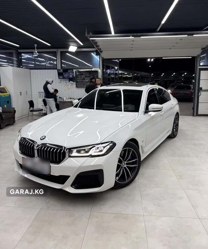 BMW 5 Series 2020, Бишкек