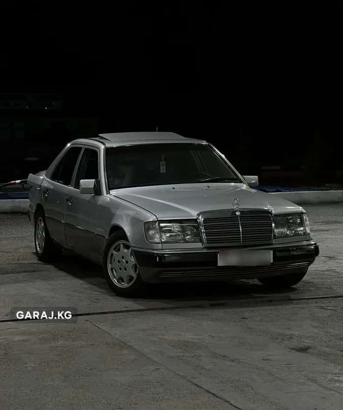 Mercedes-Benz E-Class 1993, Ош
