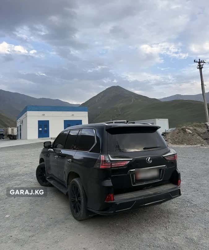 Lexus LX 2011, Базар-Коргон