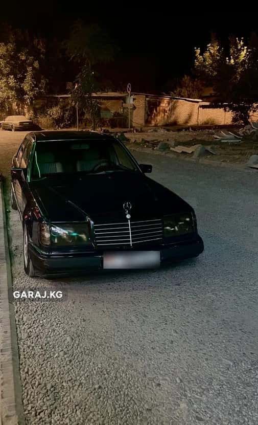 Mercedes-Benz E-Class 1990, Бишкек