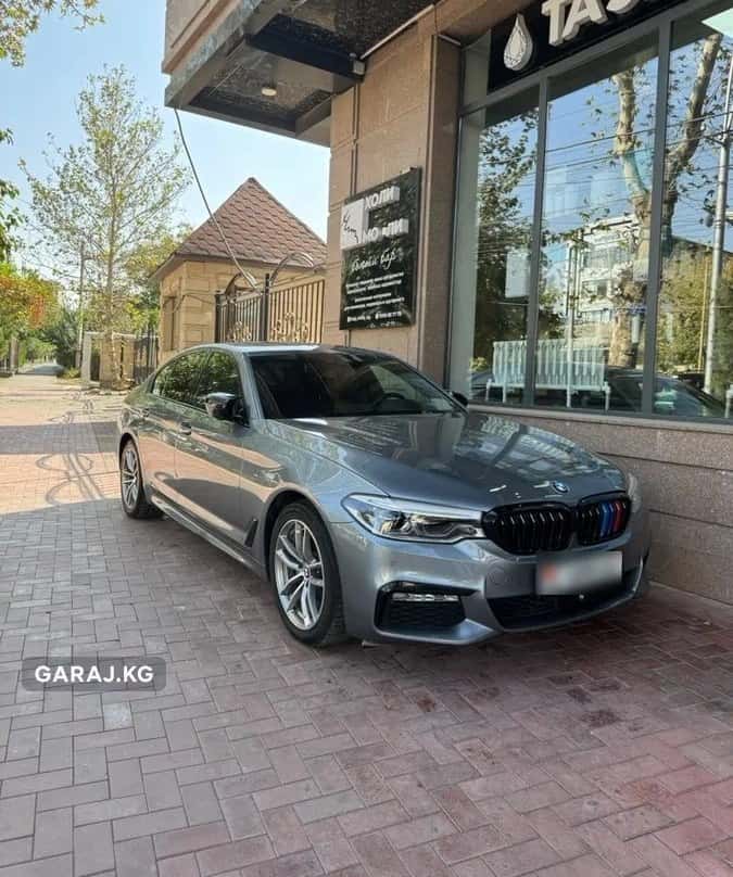 BMW 5 Series 2017, Ош