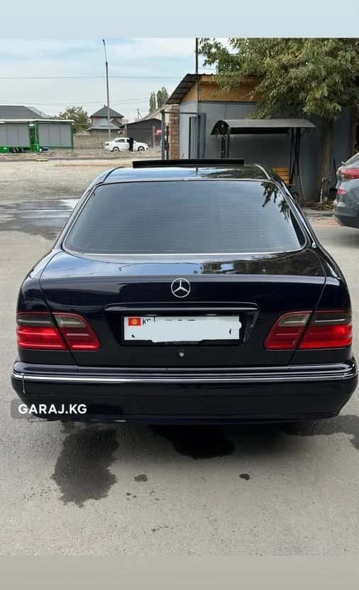 Mercedes-Benz E-Class 2001, Бишкек
