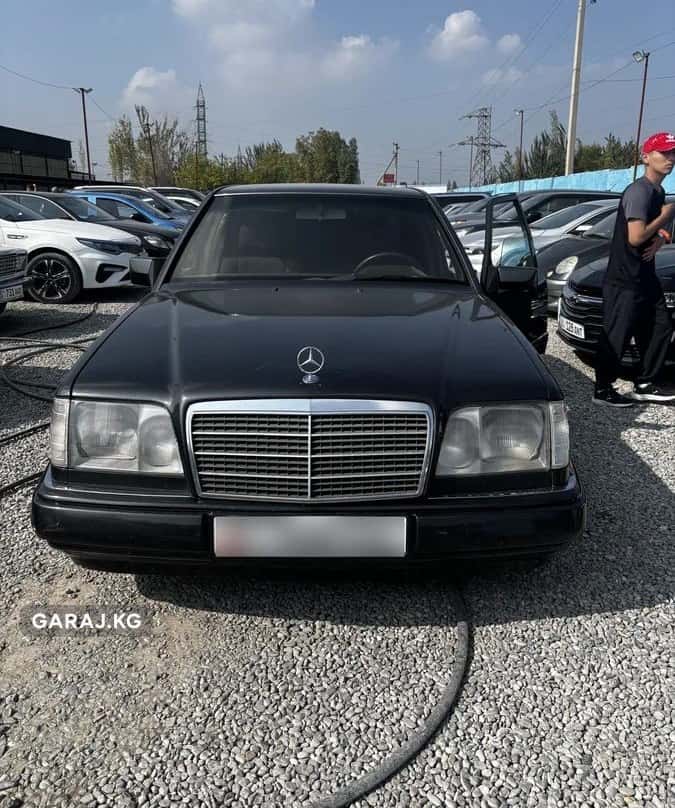 Mercedes-Benz E-Class 1995, Ош