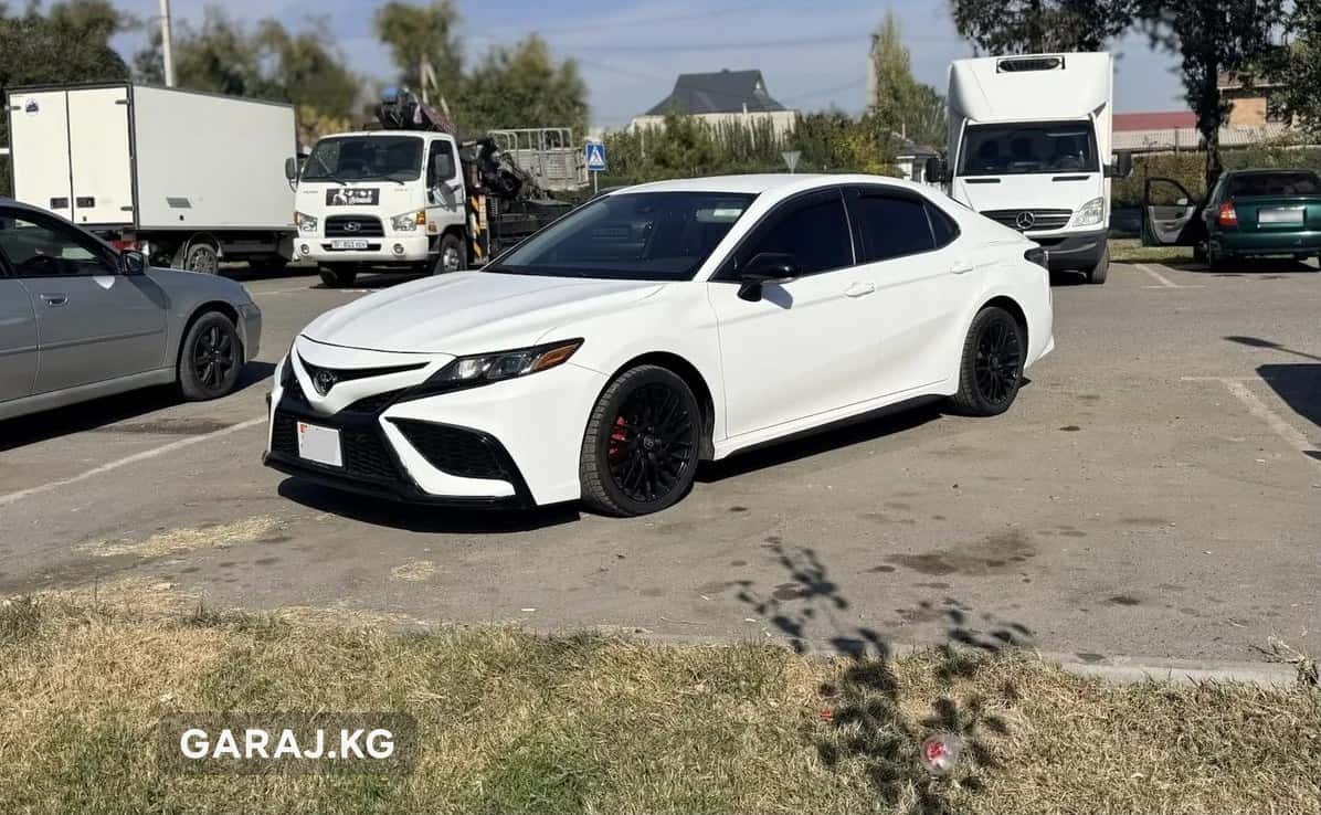 Toyota Camry 2022, Бишкек