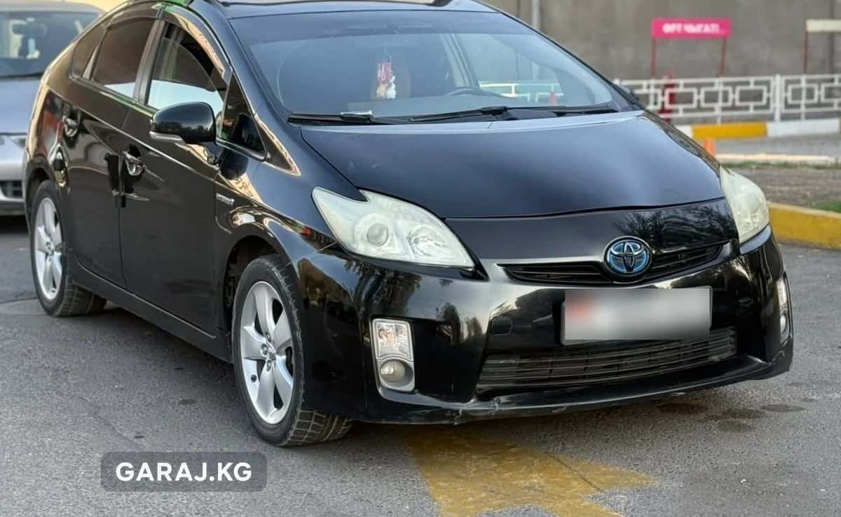Toyota Prius 2011, Бишкек