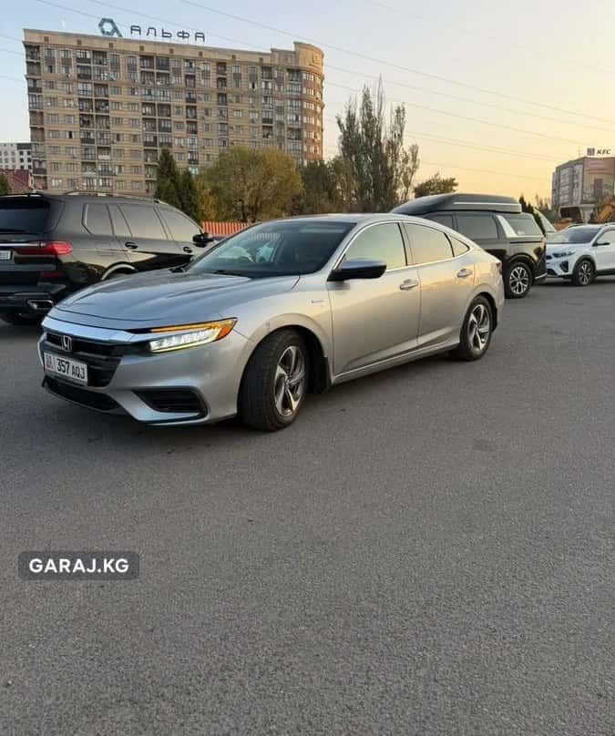 Honda Insight 2018, Бишкек