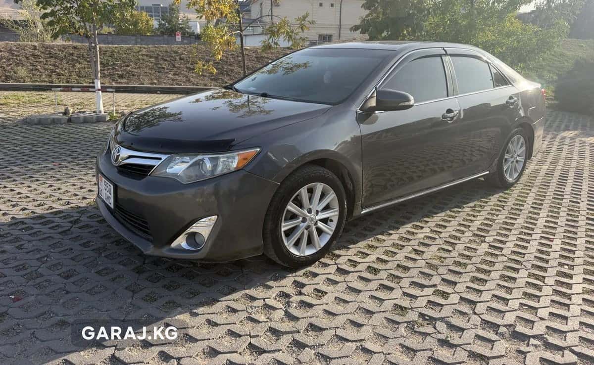 Toyota Camry 2012, Бишкек