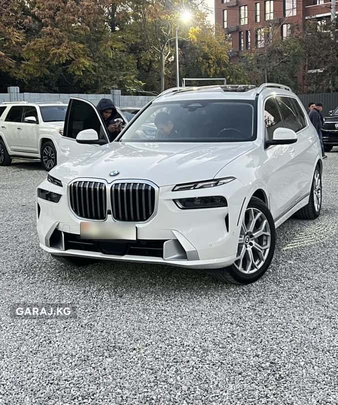 BMW X7 2023, Бишкек