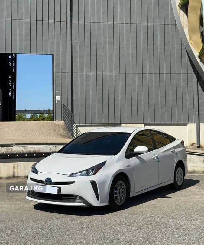 Toyota Prius 2020, Бишкек