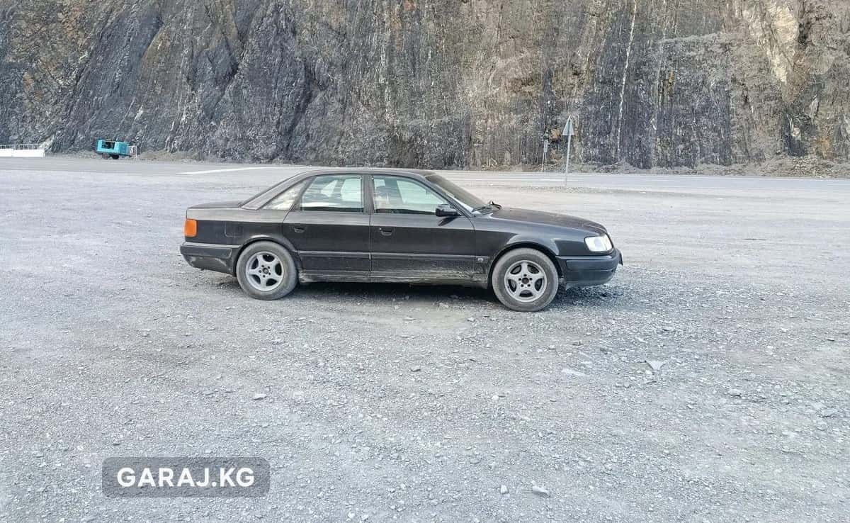 Audi 100 1991, Баткен