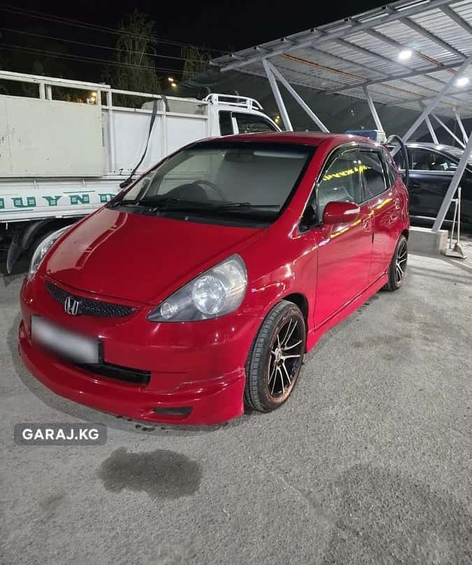 Honda Fit 2001, Кара-Кульджа