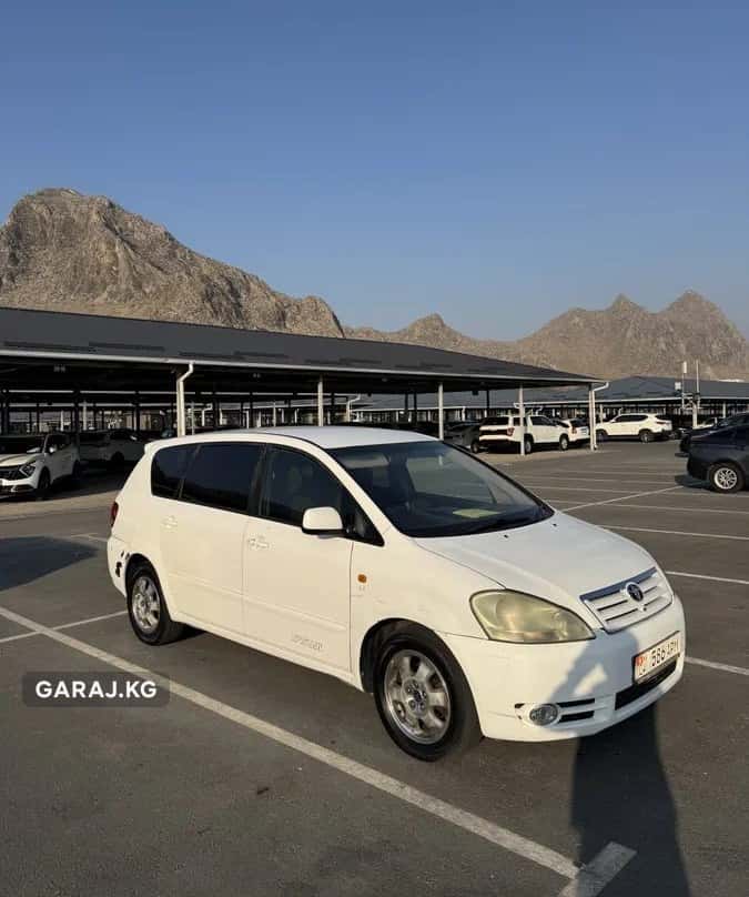 Toyota Ipsum 2003, Ош