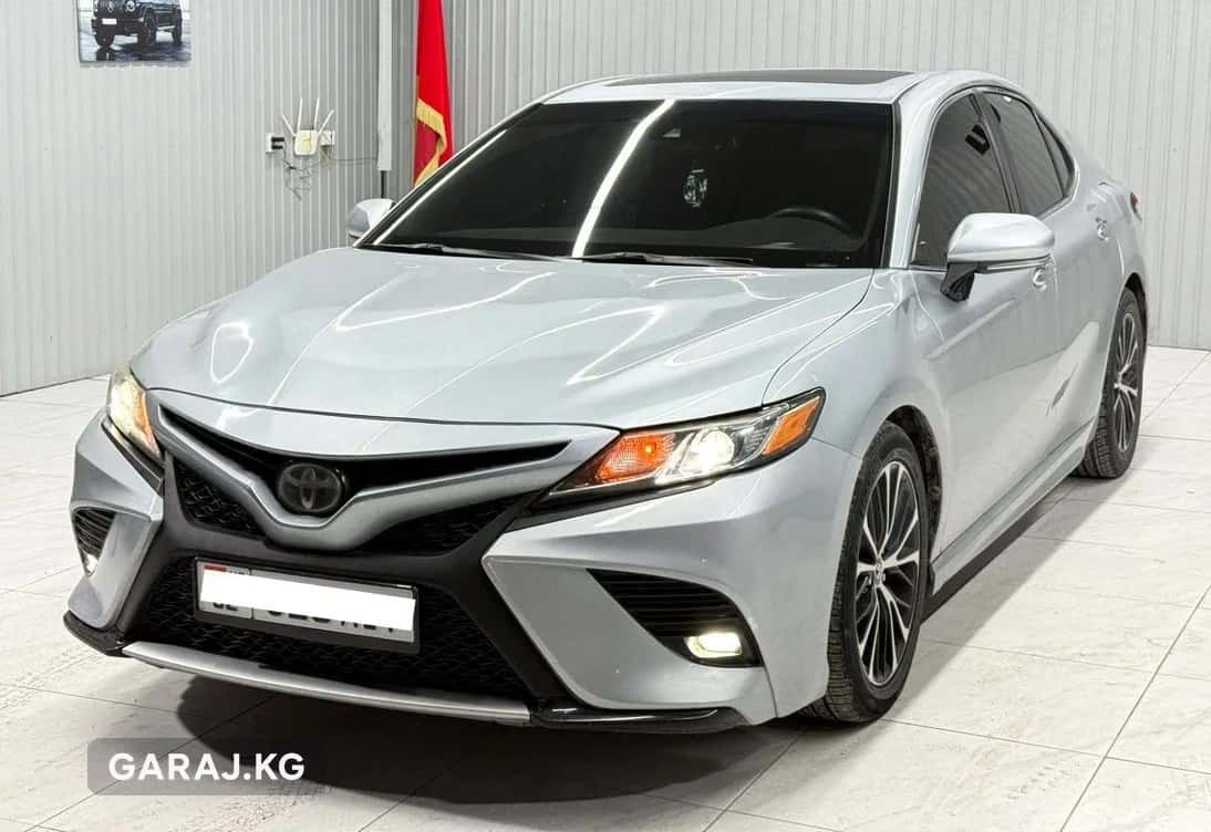 Toyota Camry 2018, Ош