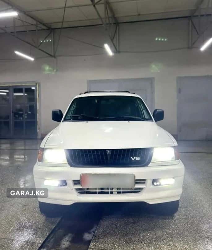 Mitsubishi Montero Sport 1999, Бишкек