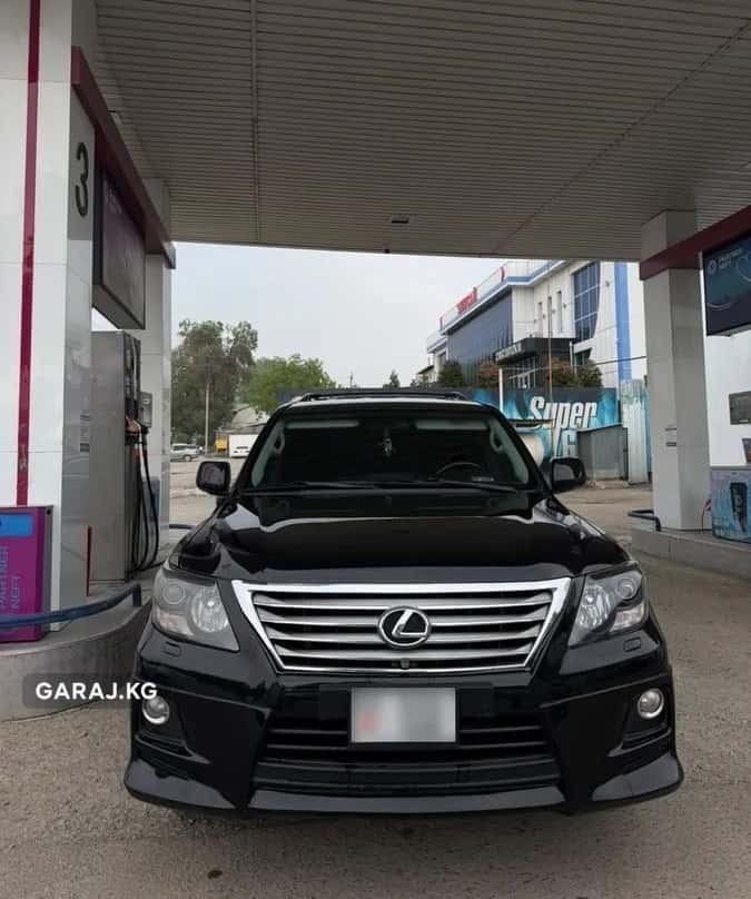 Lexus LX 2010, Ош