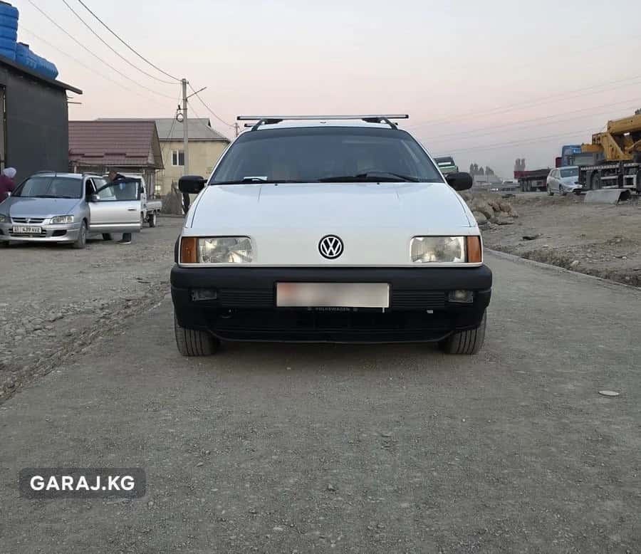 Volkswagen Passat 1992, Бишкек