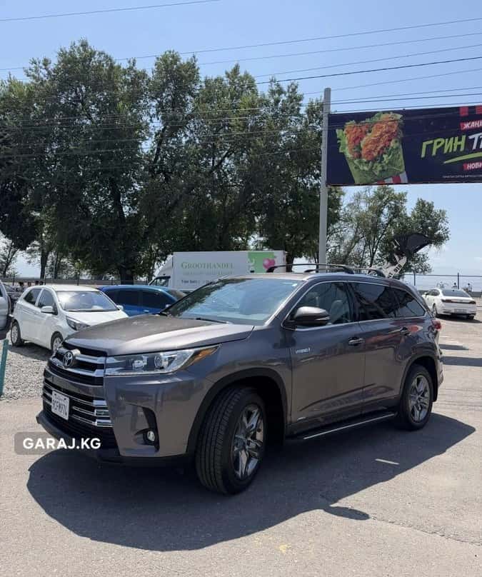 Toyota Highlander 2019, Бишкек