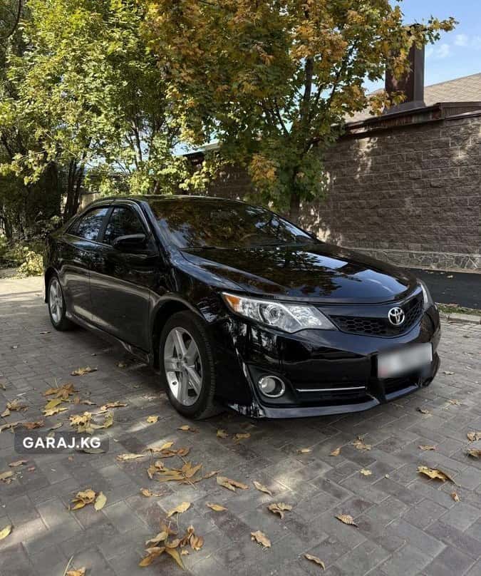 Toyota Camry 2013, Бишкек