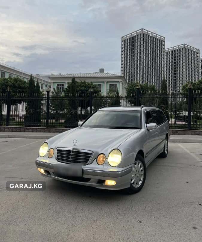 Mercedes-Benz E-Class 2001, Бишкек