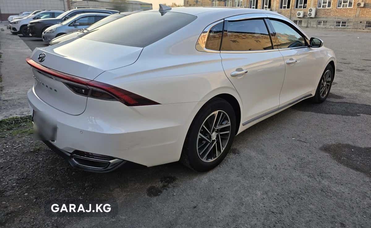 Hyundai Grandeur 2020, Ош