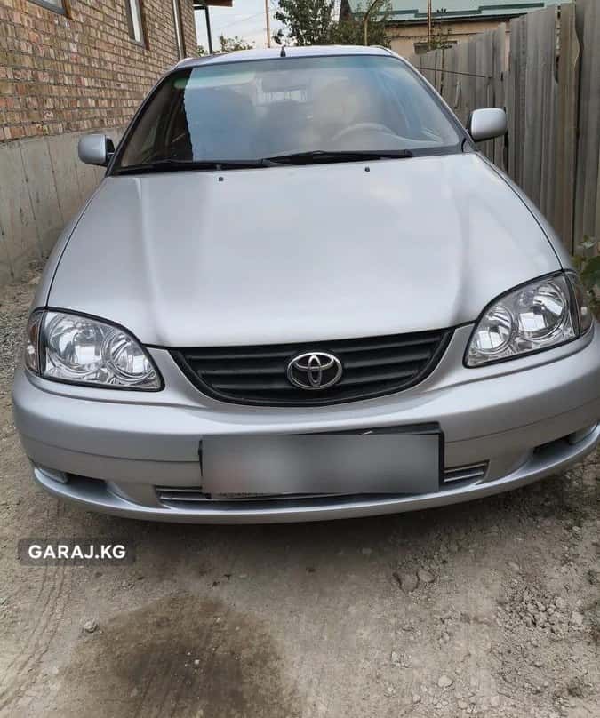 Toyota Avensis 2002, Бишкек