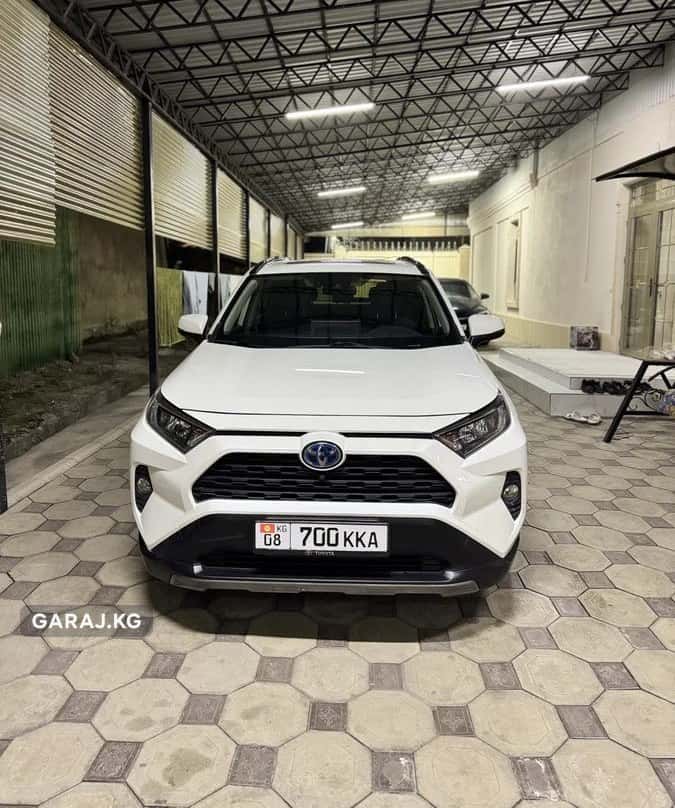 Toyota RAV4 2020, Бишкек
