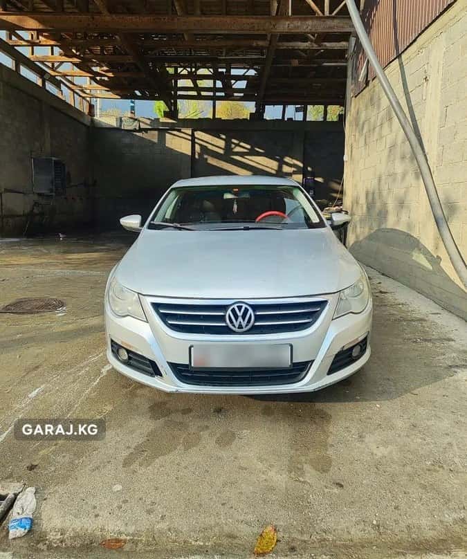 Volkswagen Passat 2011, Базар-Коргон