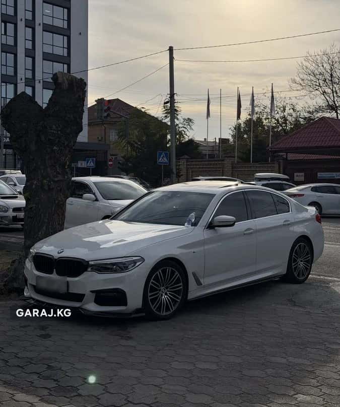BMW 5 Series 2020, Бишкек
