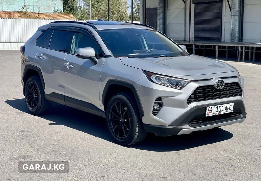 Toyota RAV4 2020, Бишкек