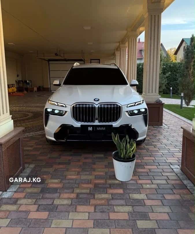 BMW X7 2023, Бишкек