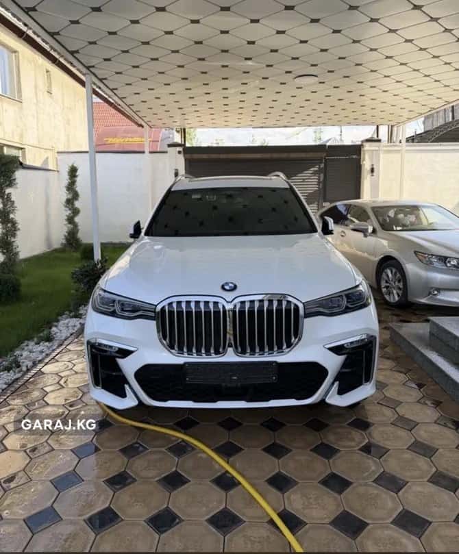 BMW X7 2021, Бишкек