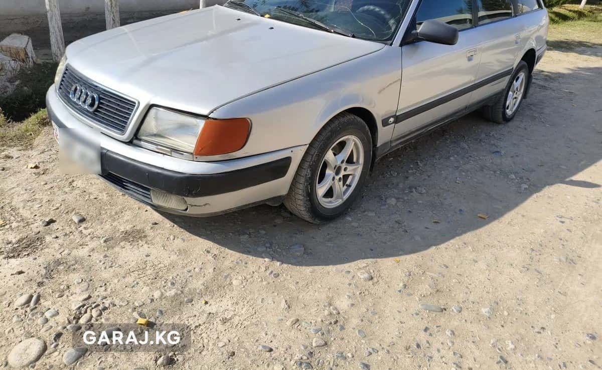 Audi 100 1992, Баткен