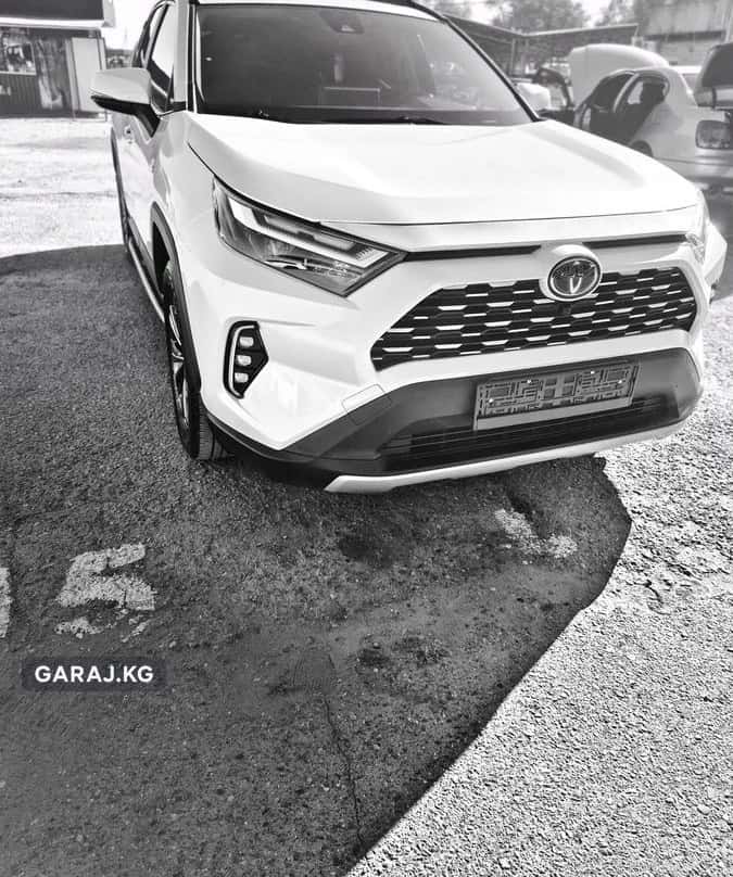 Toyota RAV4 2022, Бишкек