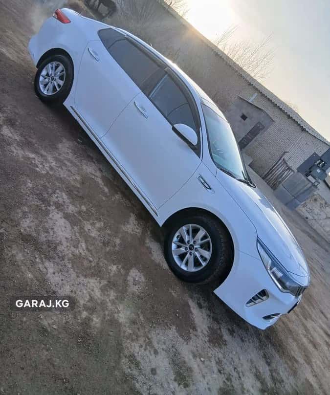 Kia K5 2016, Бишкек