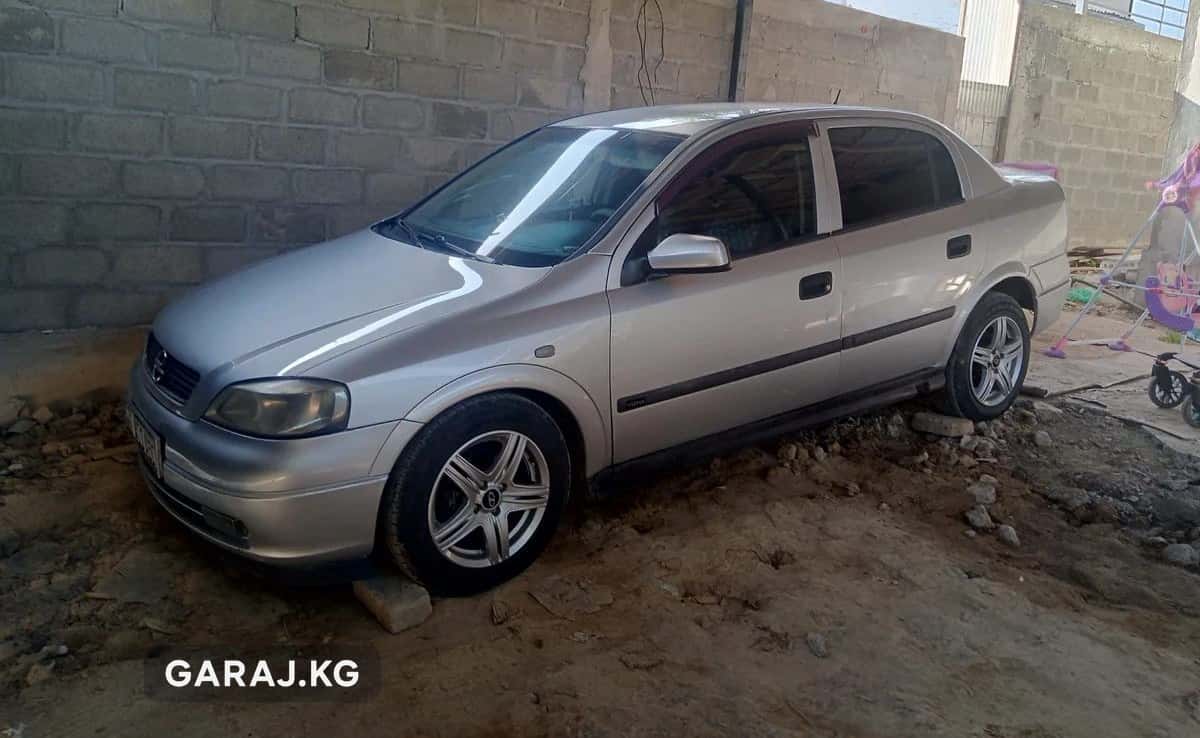 Opel Astra 1999, Сулюкта