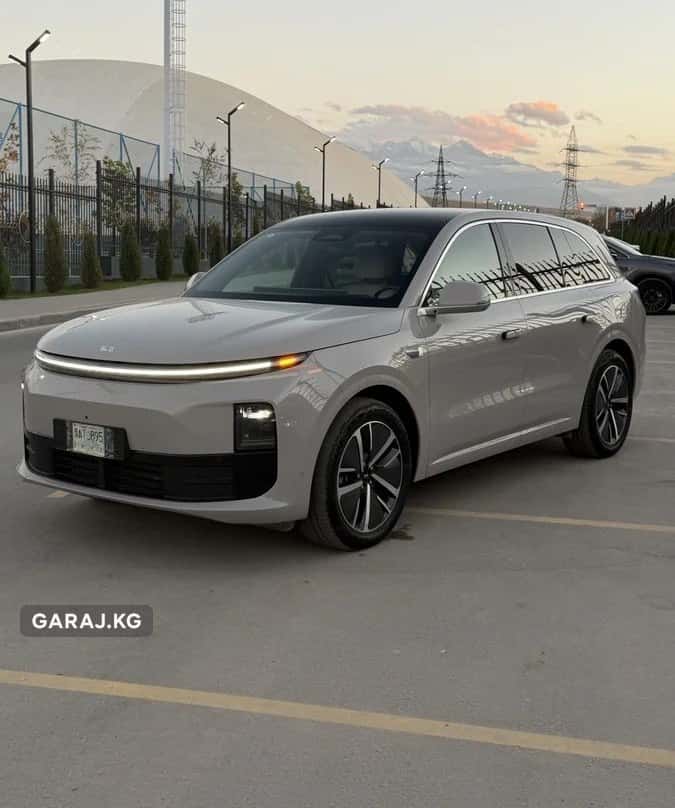 Li Auto (LiXiang) L6 2024, Бишкек