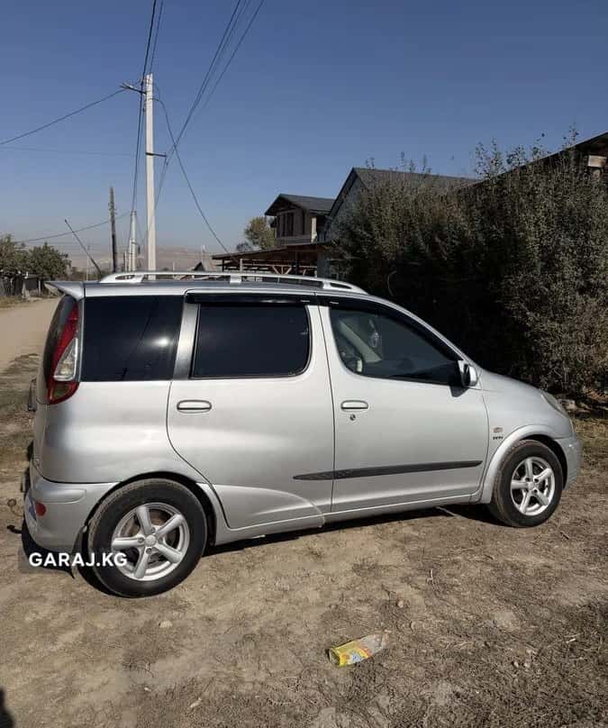 Toyota Yaris 2004, Бишкек