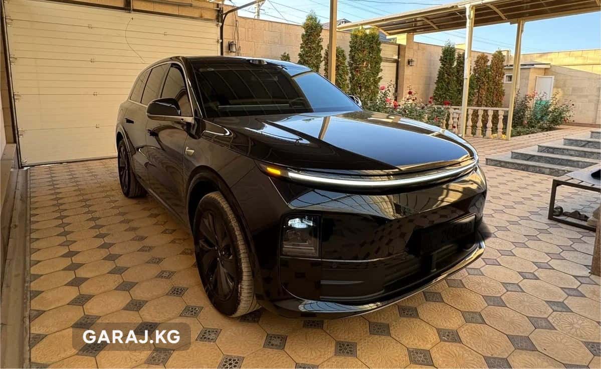 Li Auto (LiXiang) L6 2025, Бишкек