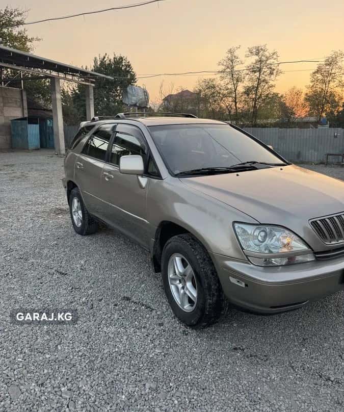 Lexus RX 2001, Узген