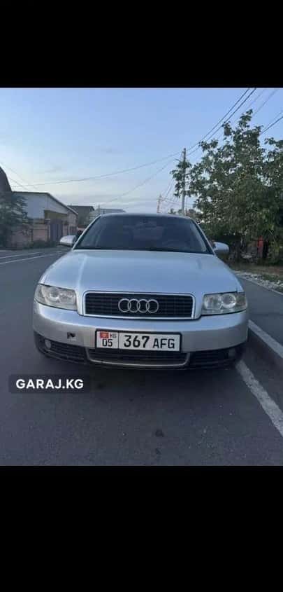 Audi A4 2002, Баткен