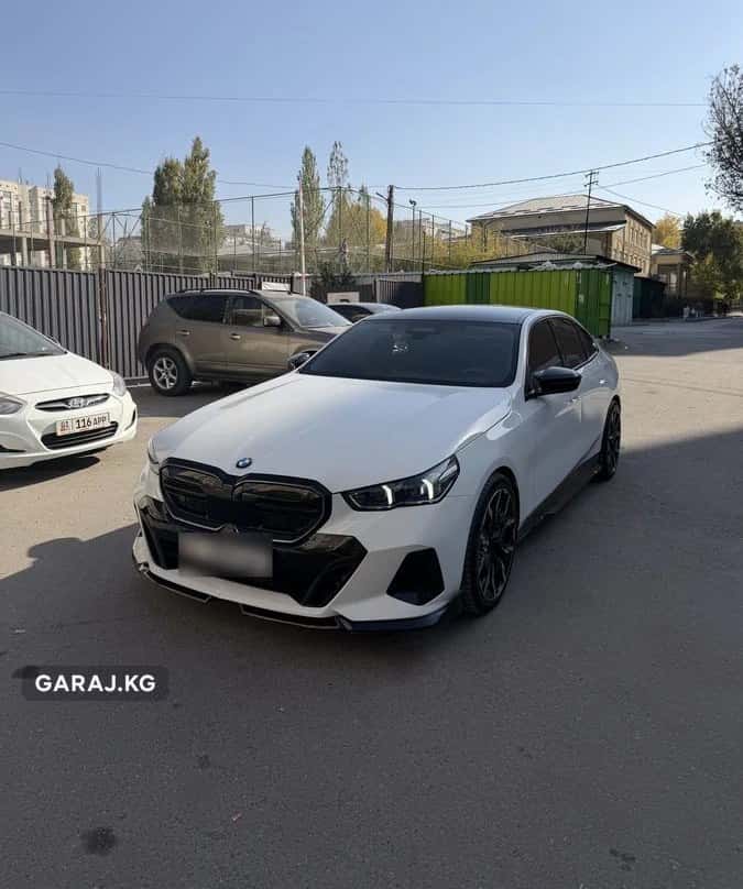 BMW 5 Series 2024, Бишкек