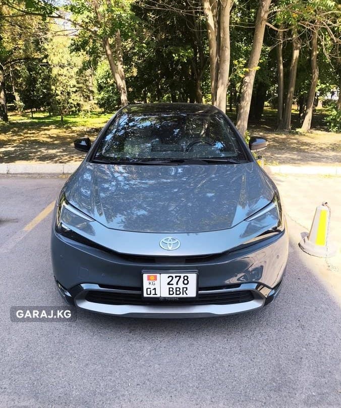 Toyota Prius 2023, Бишкек